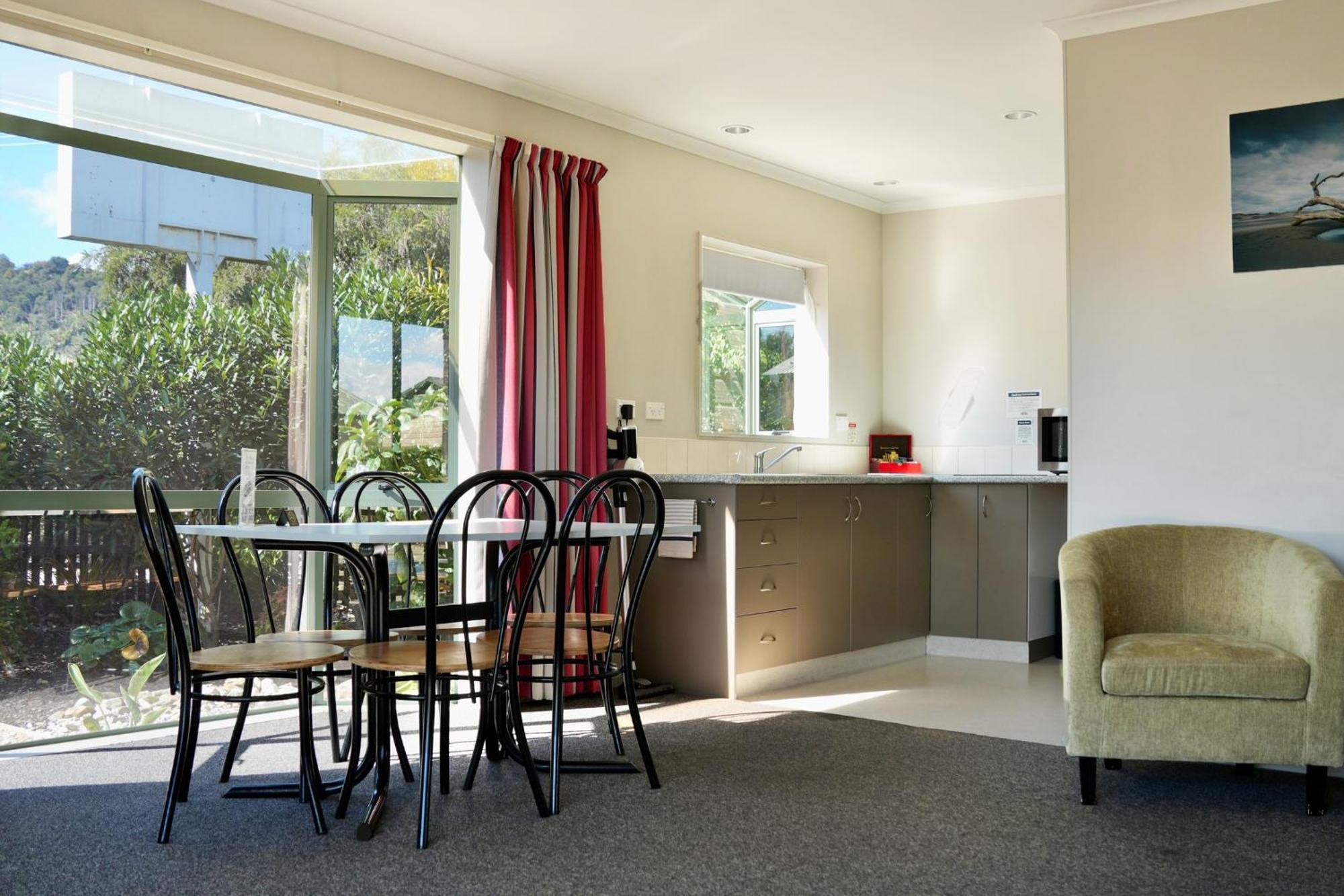 Tahuna Beach Holiday Park Nelson Quarto foto